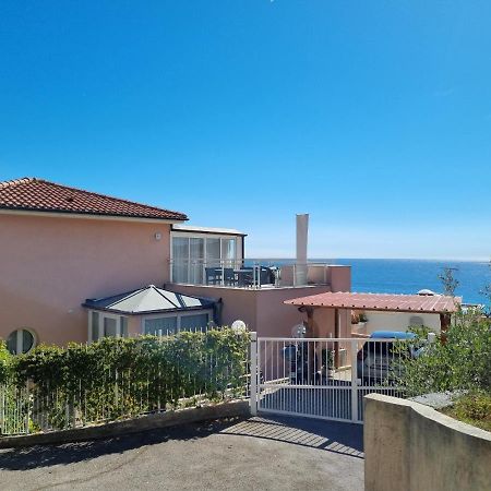 Dernier Etage D'Une Maison Roquebrune-Cap-Martin Extérieur photo