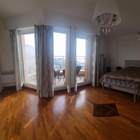 Dernier Etage D'Une Maison Roquebrune-Cap-Martin Extérieur photo