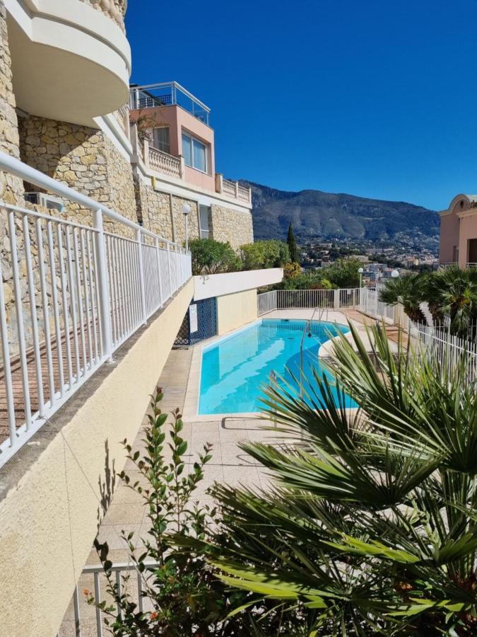 Dernier Etage D'Une Maison Roquebrune-Cap-Martin Extérieur photo